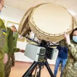 Cómo usar el dron y el radar para detectar enemigos